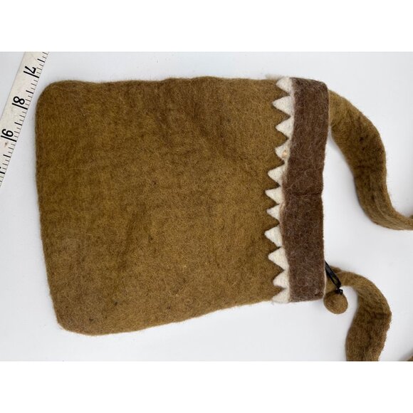 Handmade Wool Felt Crossbody Bag Colorful Spiral Design Leaf Accent Nepal - Picture 8 of 13